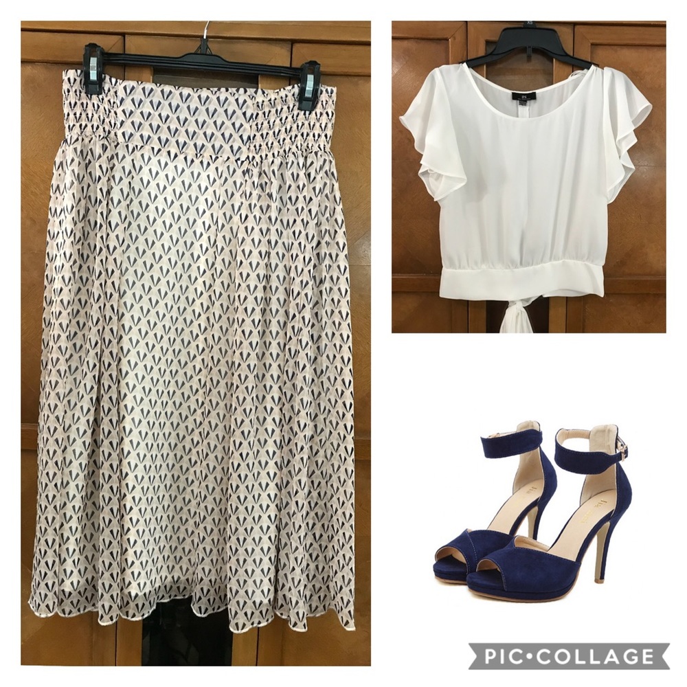Flowy Midi Skirt
